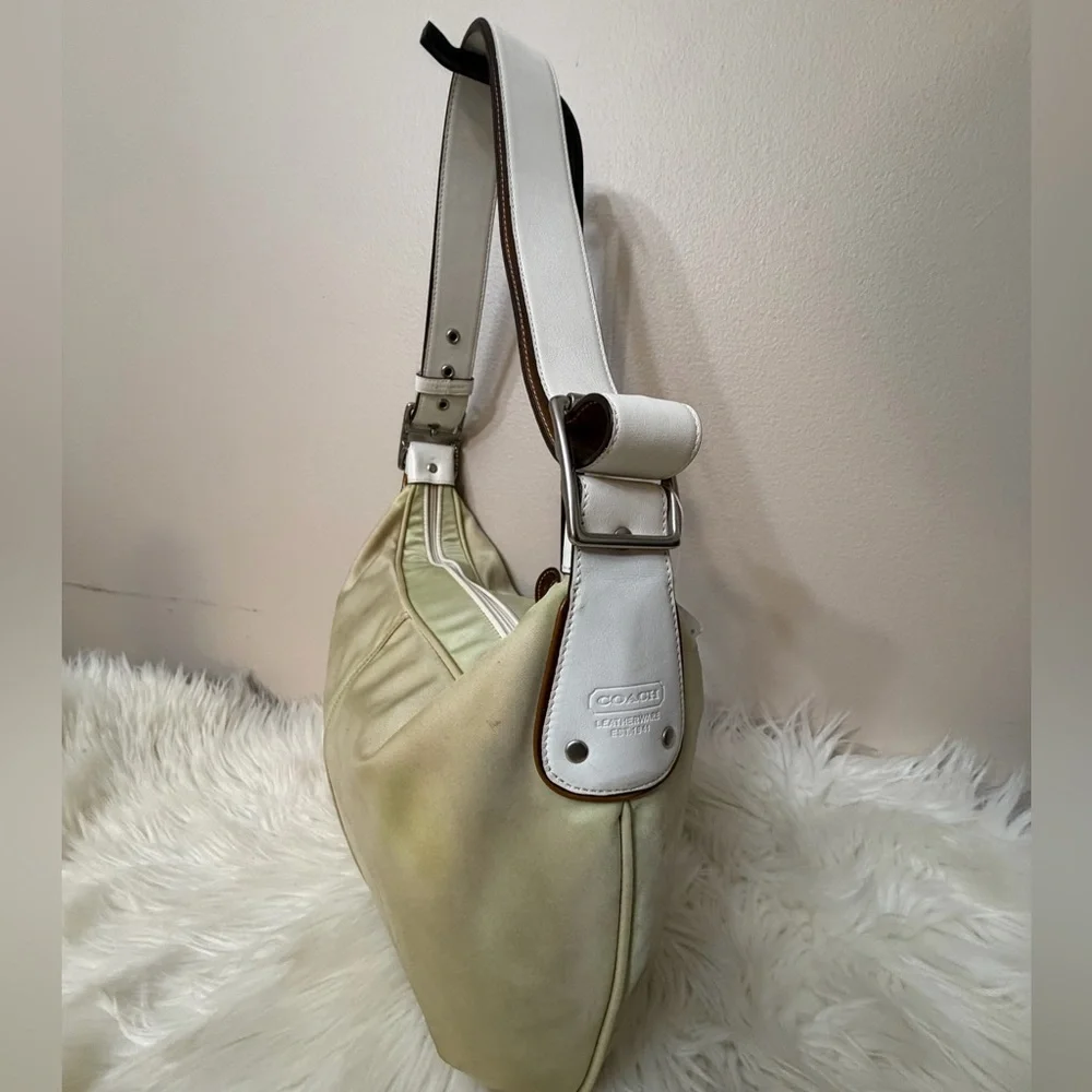 Coach chic shoulder